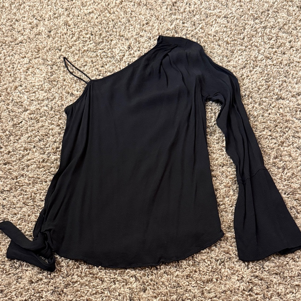 One-Shoulder Black Blouse with Bell Sleeve